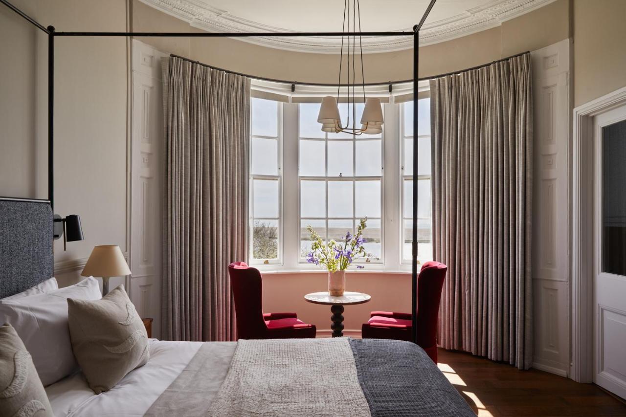 Moonfleet Manor - A Luxury Family Hotel Chickerell Exteriör bild